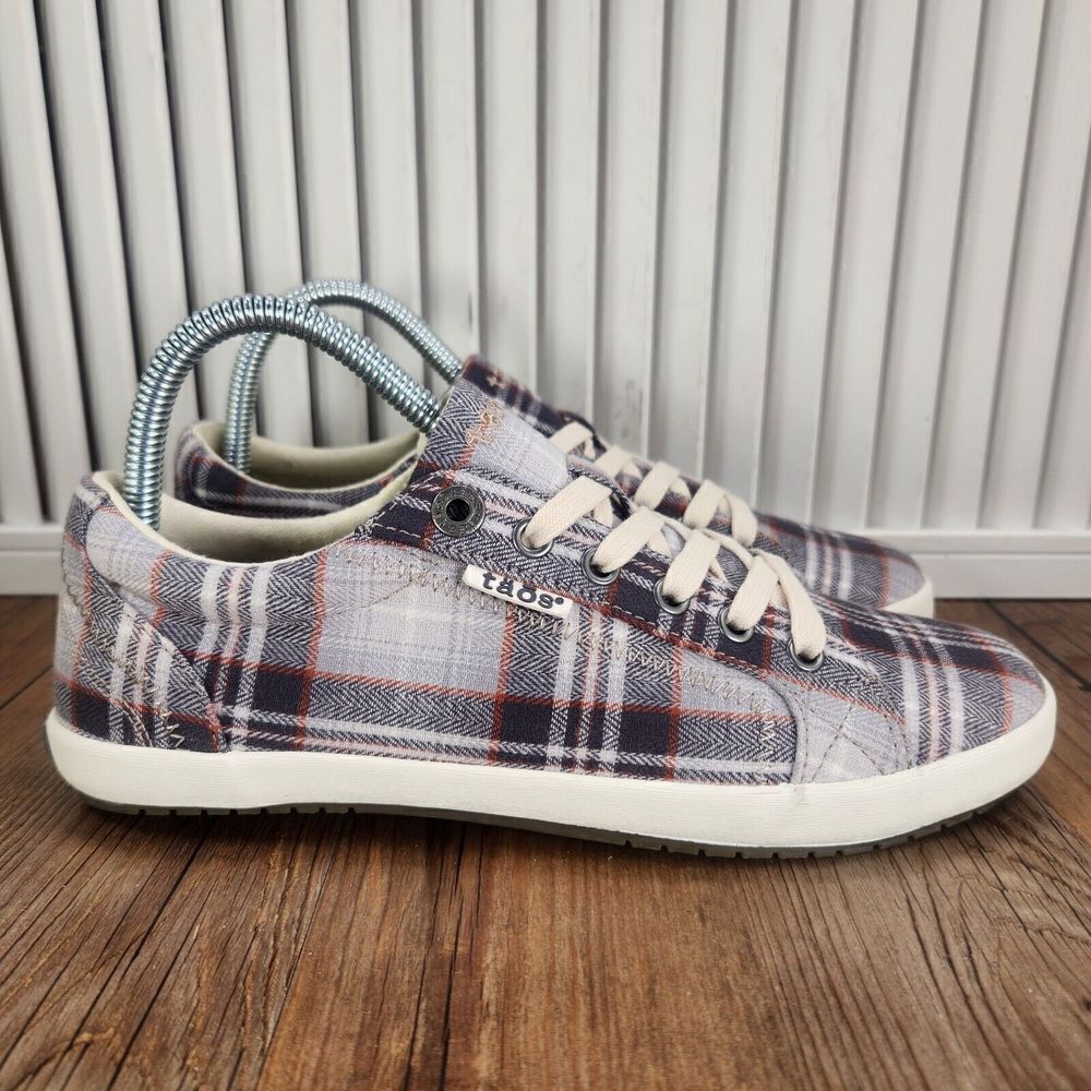 Taos Star Gray Plaid Shoes Women 7.5 Canvas Low Top Lace Up Comfort Sneakers NEW